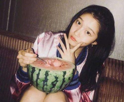 女明星吃瓜现场视频,精彩瞬间曝光！